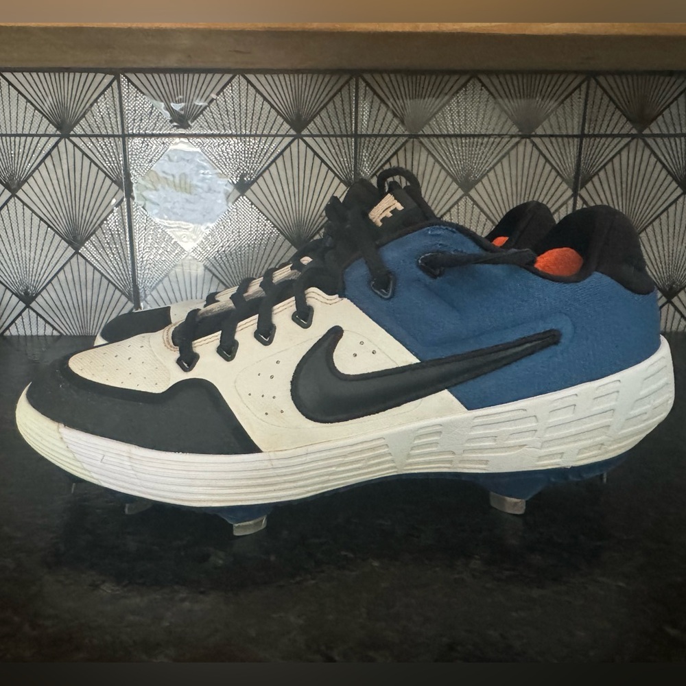 Nike Metal Alpha Huarache Elite 2 Low Baseball Cleats
